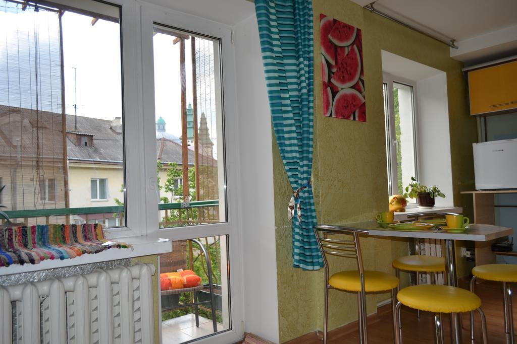 Catedra View Apartment Ternopil Exteriör bild